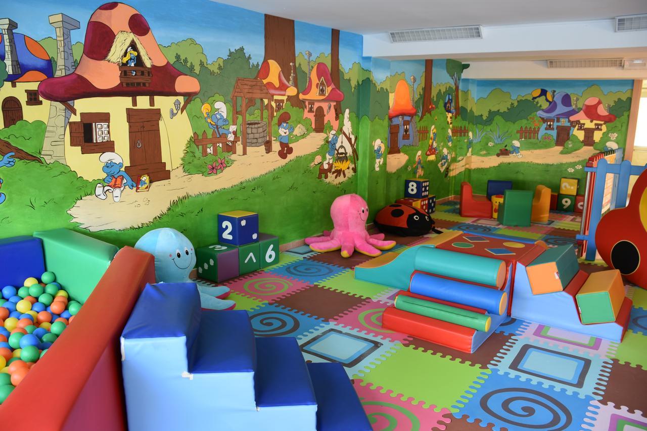 Hotel Jumbo リミニ エクステリア 写真